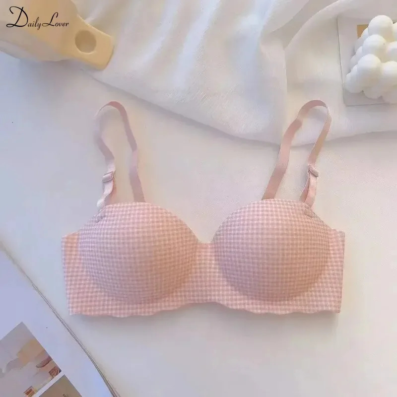 Seamless Bras for Women Ice Silk Simple Small Breasts Gather Thick Push Up Bralette No Steel Rings Lingerie Comfort Underwear 250122