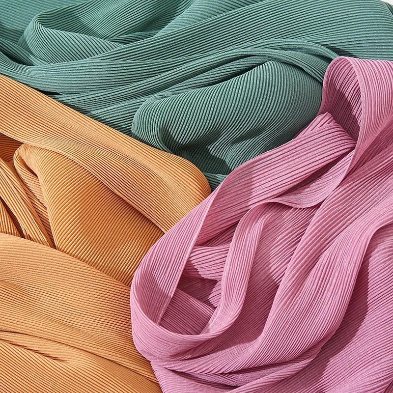 est Pleated Bubble Chiffon Instant Hijabs Plain Crinkle Shawls Scarf Lady High Quality Soft Thick Muslim Wraps 180*85Cm 250121