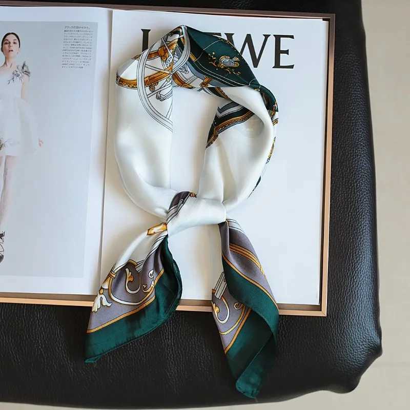 1pcs 70cm Green Carriage Pattern Silk Scarf Women Simulated Silk Trend Versatile Heaear Bag Decoration Clothing Square Scarf W250118