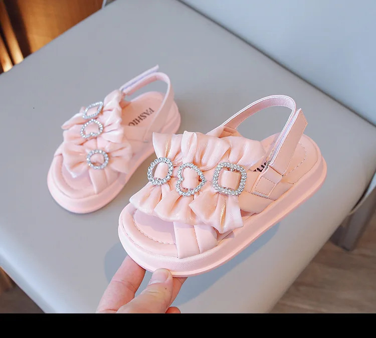 Child Sandals for Girls Rhinestone Bow Flat with Kids Shoes Princess Girls Sandal Children Summer Shoes for Sandy Beach 250117