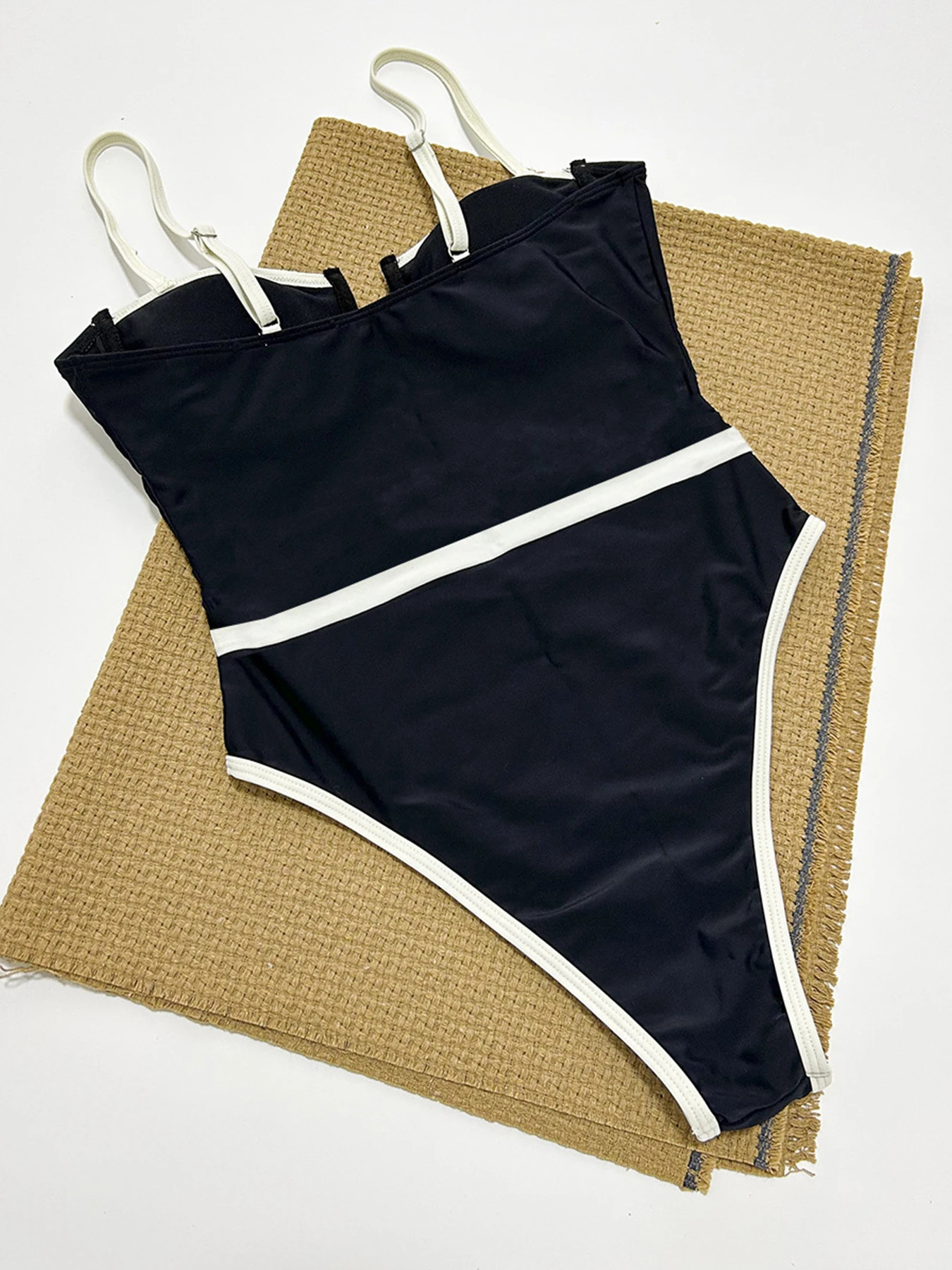 Black And White Contrast Color One Piece Swimsuit For Women Push Up Swimwear Bodysuit Monokini Bathing Suit Beachwear 250117