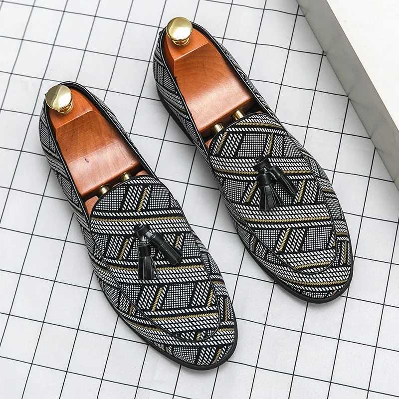 Fi Men Loafers Slip Tassel Casual Dress Driving Shoes Classic Comfy Original Boat Shoes Luxury Designer Flat Shoes 2024XJ250118