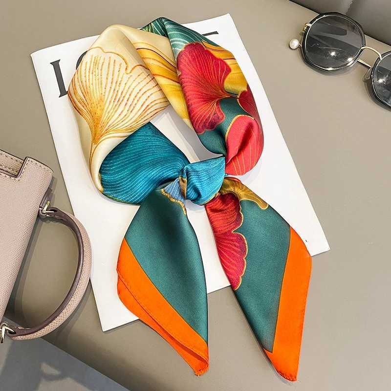Spring/Summer Ginkgo Leaves Imitation Silk Neck Scarf Outdoor Decoration Wr for Women Breathable Print 70*70cm Square Scarf W250118
