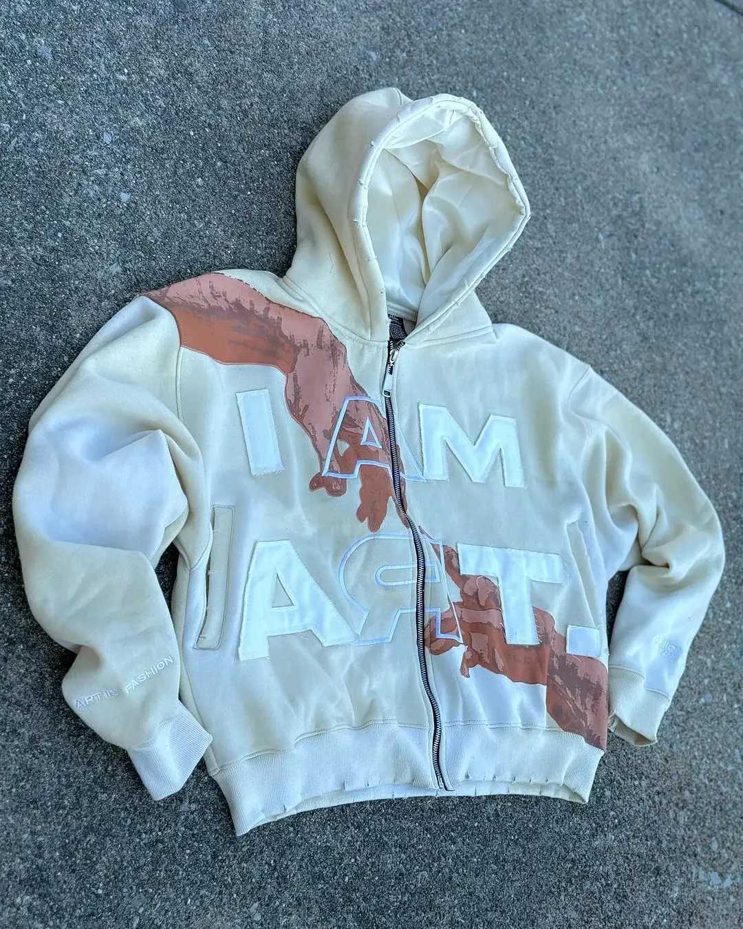 Y2k Streetwear sweatshirt design with various patterns and graphic zippers hooded sweatshirt for loose fitting couples in autumn and winter W250117