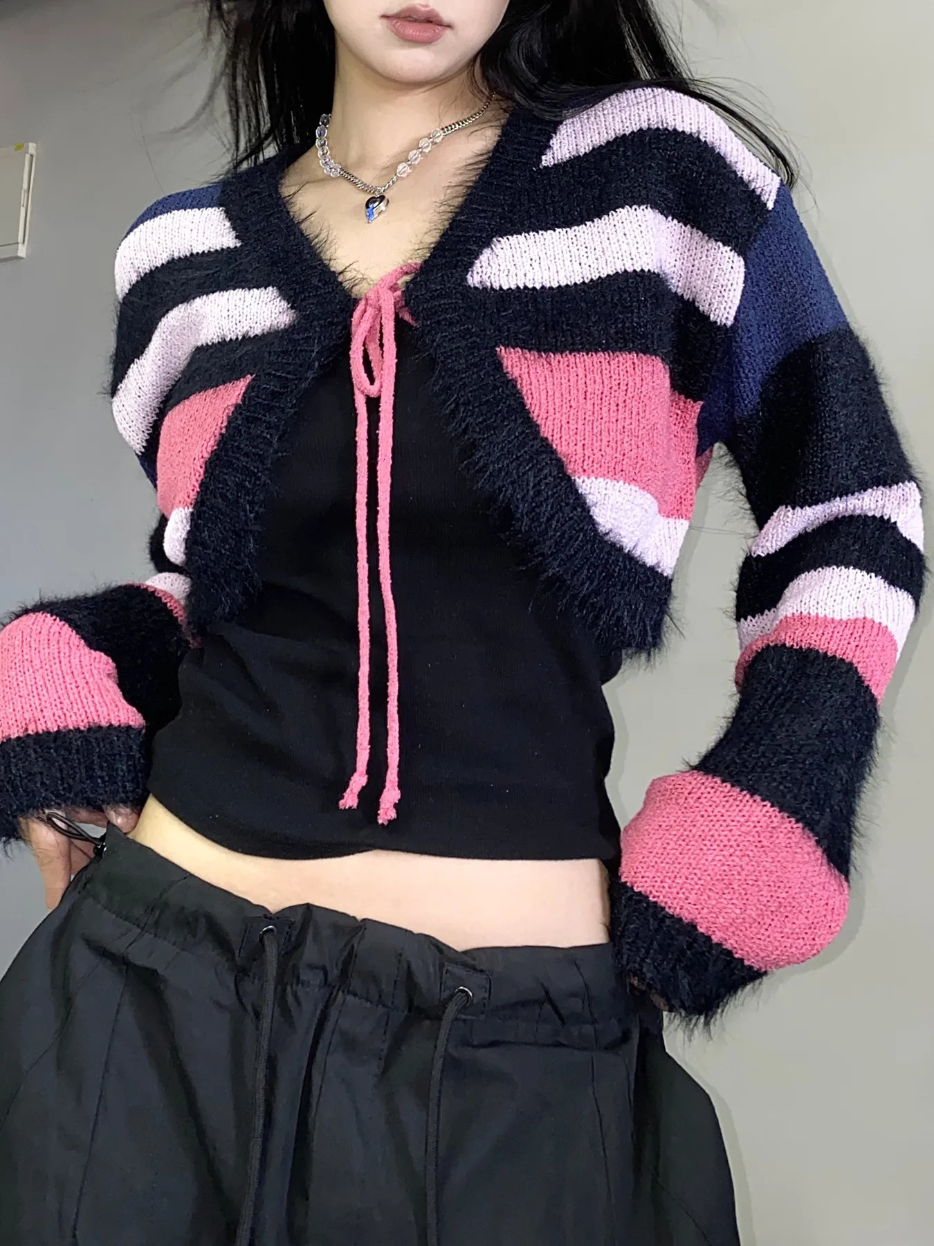 Y2K Casual Striped Cropped Tops Women Long Sleeve Soft Shawl Elegant Lace Up Cardigans Sweet Knitted Sweater 250122