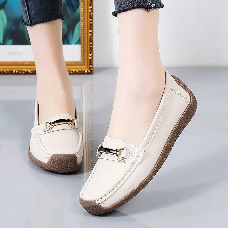 Slip- Loafers Female Boat Shoes 2024 New Spring /autumn Women Flats Genuine Leather Woman Casual Shoes Big SizeXJ250118