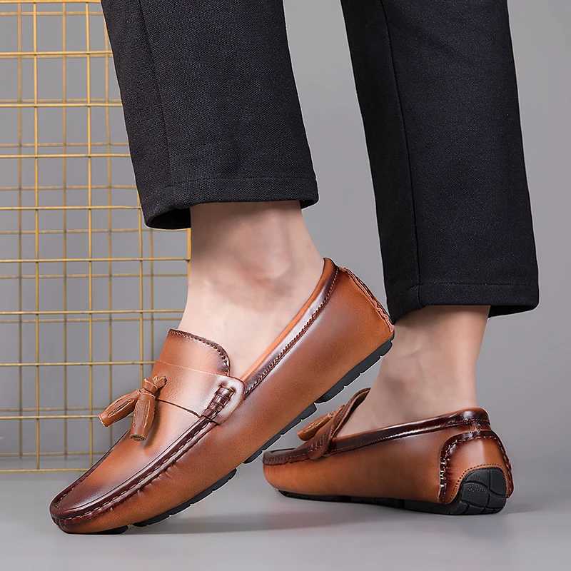 Italian Mens Shoes Casual Brands Slip Formal Luxury Shoes Men Tassel Loafers Genuine Leather Brown Driving ShoesXJ250118