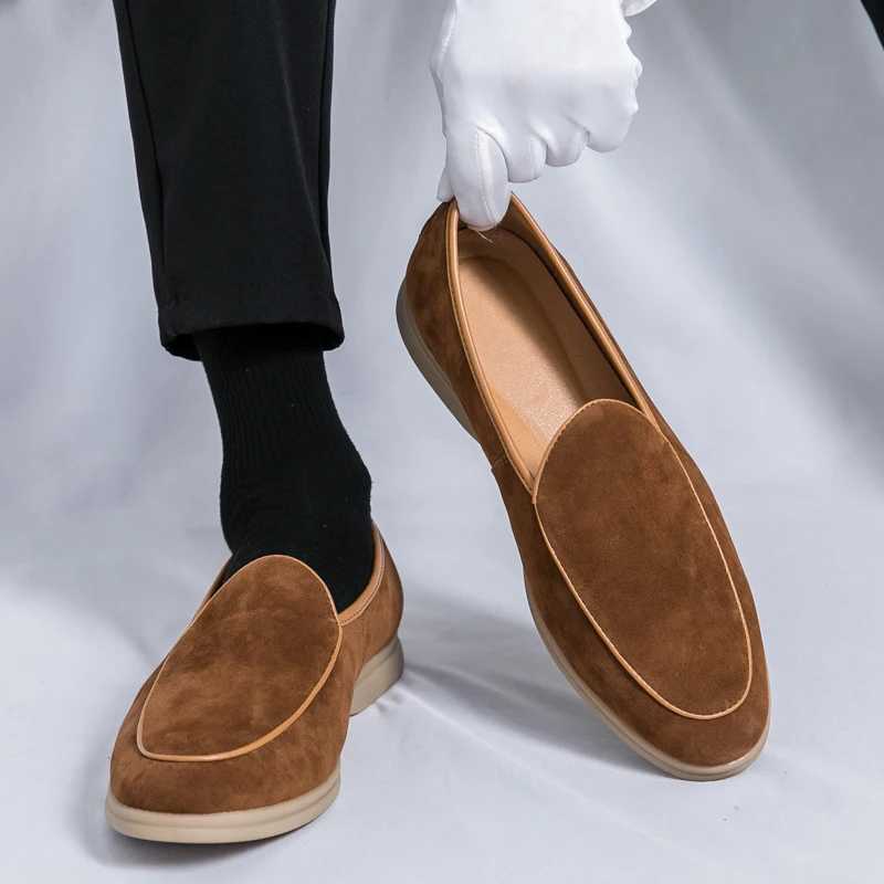 New Spring Suede Loafers Men Luxury Designer Shoes Fi Solid Color Pointed Head Loafers Shoes Casual Work Walking Flat ShoesXJ250118
