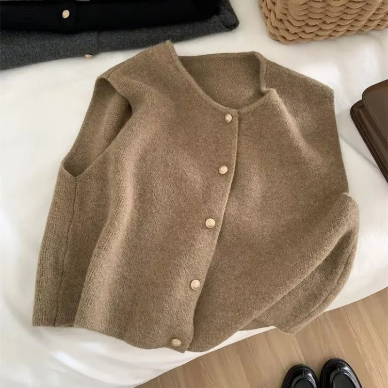 C S Autumn Women Cardigan Korean Elegant Knitted Sleeveless Female Casual Sweater Tanks Slim Fashion Ladies Tops 250109