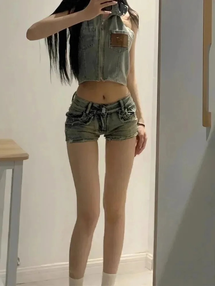 Rivet Low Waisted Shorts Women Distressed Tassel Jeans Hip Hop Streetwear Fashion Summer Short Jeans Y2k 2 Buttons Denim Shorts 250116
