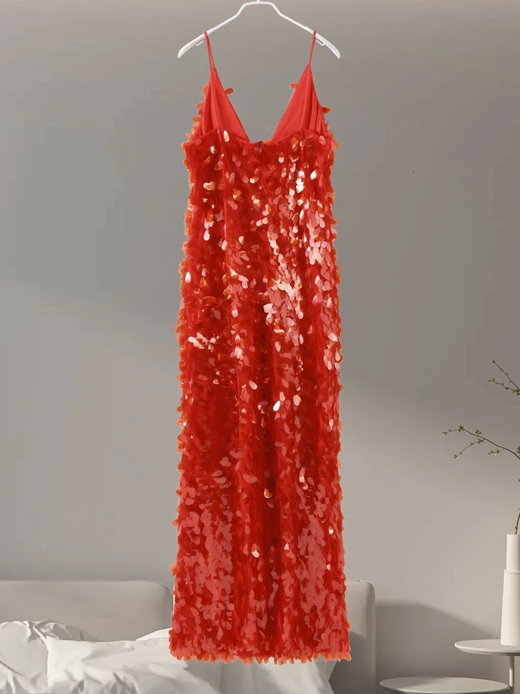 2024 Glitter Sequins Spaghetti Straps Womens Evening Dress Sleeveless Backless High Waist Floor Length Lady Birthday Party Gown 250121
