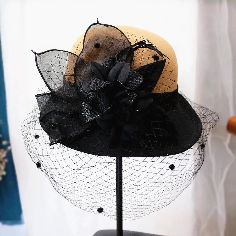 net shamao female British Hepburn wind hat qiu dong socialite basin of French fashion cap flowers trilby restoring ancie 250118