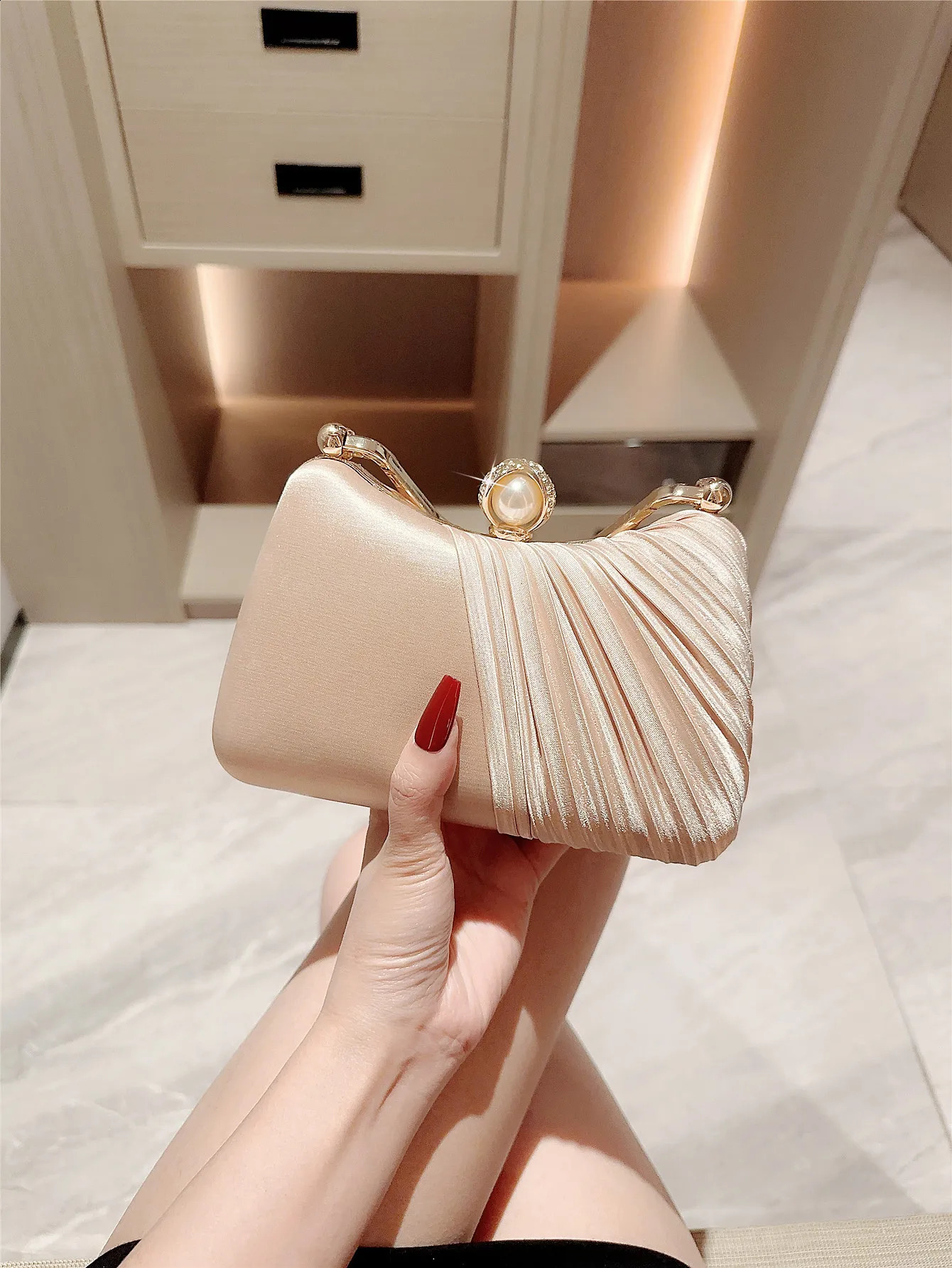 A fashion casual Satin Pleated Evening Bag Shiny Rhinestone Decor Prom Bag Romantic Wedding Bag Party Bag Evening Bag Dress Bag Bridal Bag Chain Bag C