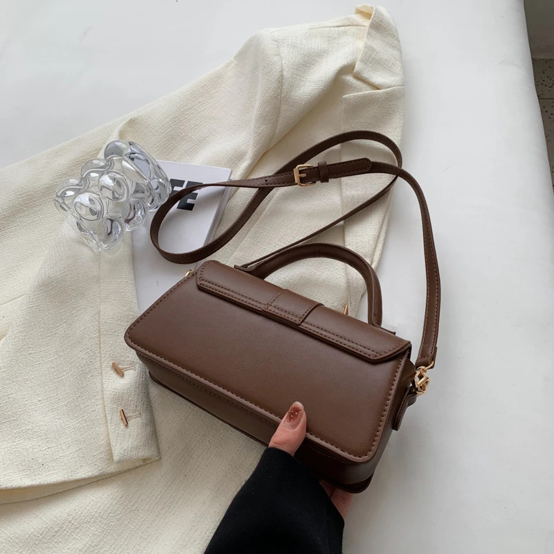 Pu Leather Shoulder Bag Womens Handbag - Fashion Cross Body Bag Retro Underwear Bag Square Backpack Black 250109