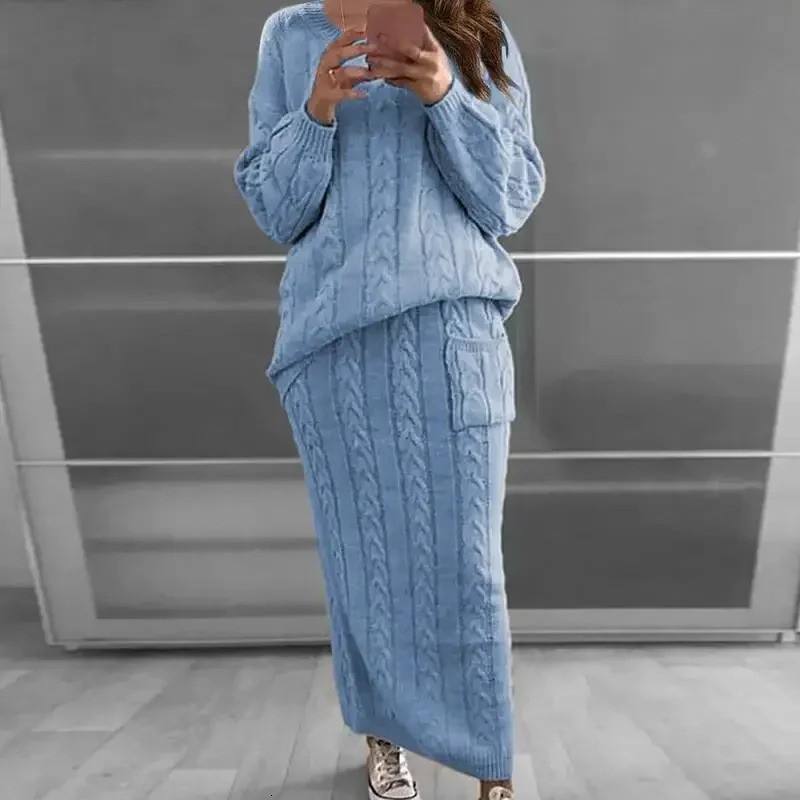 Womens Sweater Set Autumn and Winter Two Piece Sets Oneck Knit Tops Skirt Solid Casual Warm Dress 250122