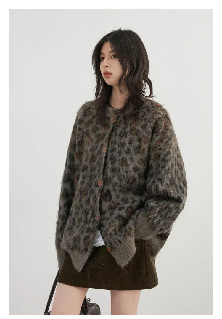 CHIC VEN Women Cardigan Loose Retro Single Breasted Leopard Print Sweater Jacket Female Knitted Jumpers Autumn Winter 250121