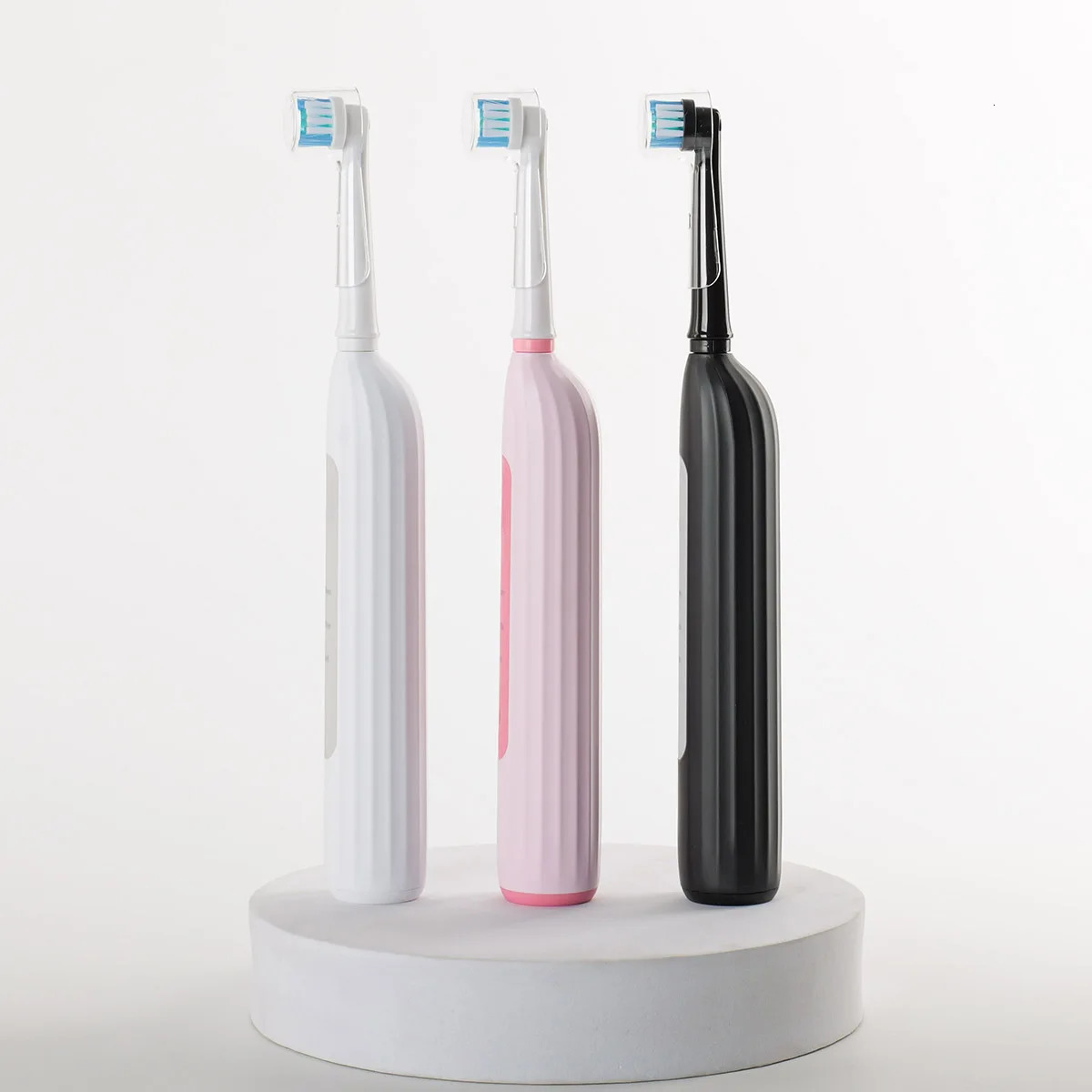 Rotating electric toothbrush suitable for adults equipped with 6 brush heads typec charging 3speed 2minute timed zoning 250115