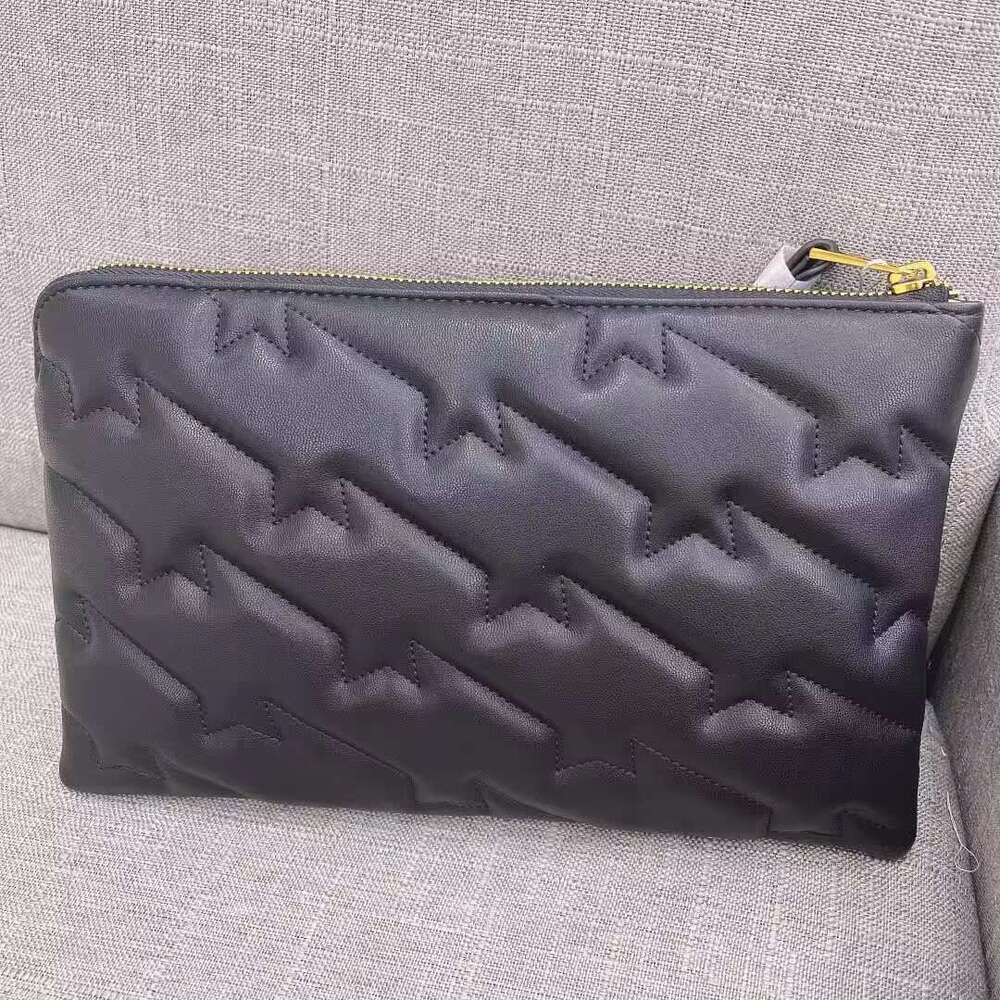 2024 New Fashionable And Trendy Commuter Handbag