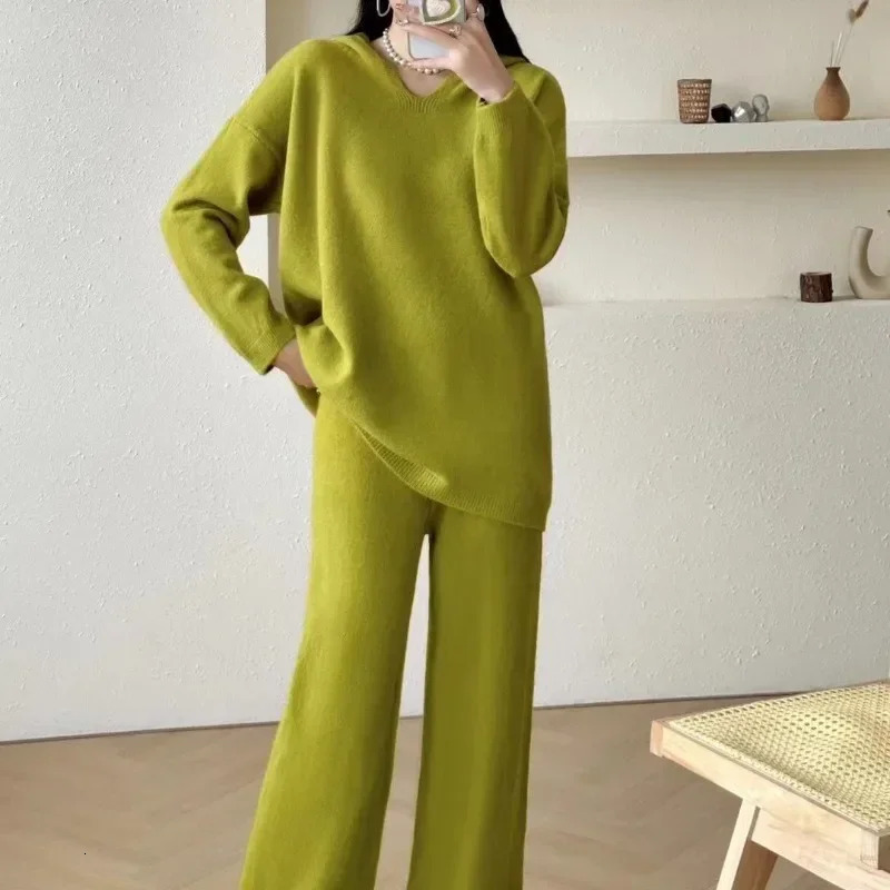 Fashion womens knitted sweater set suitable for autumn and winter loose hooded casual straight leg wide pants twopiece 250122