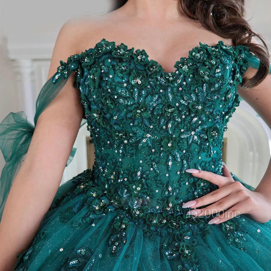 2025 Sexy Emerald Green Quinceanera Dresses Lace Appliques Crystal Beads Off Shoulder Ball Gown Tulle Vestidos De Dress Guest Corset Back