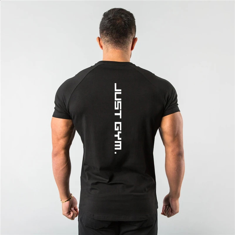 Fashion Sports T Shirt Men Short Sleeve Gym Clothing Fitness Cotton TShirt Male Bodybuilding Skinny Tee shirt Summer Tops Tees 250122