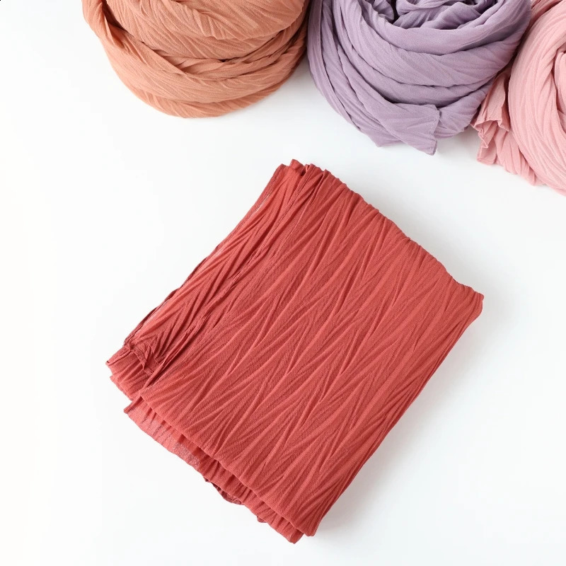 One Piece Women Solid Plain Pleated Wraps Long Islam Shawls Muslim Crinkle Ruffle Chiffon Scarves Hijabs 250121