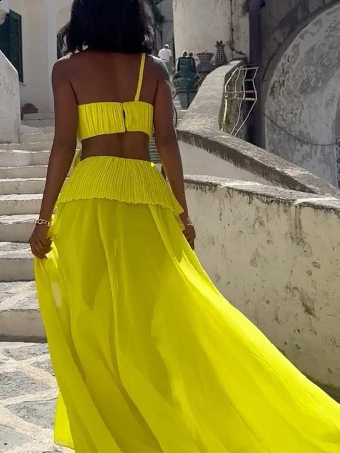 Pale Yellow 3d Three-Dimensional Split Women Bikini And Covered Long Skirt Butterfly Sexy Youth Fashion Swimsuit 250109