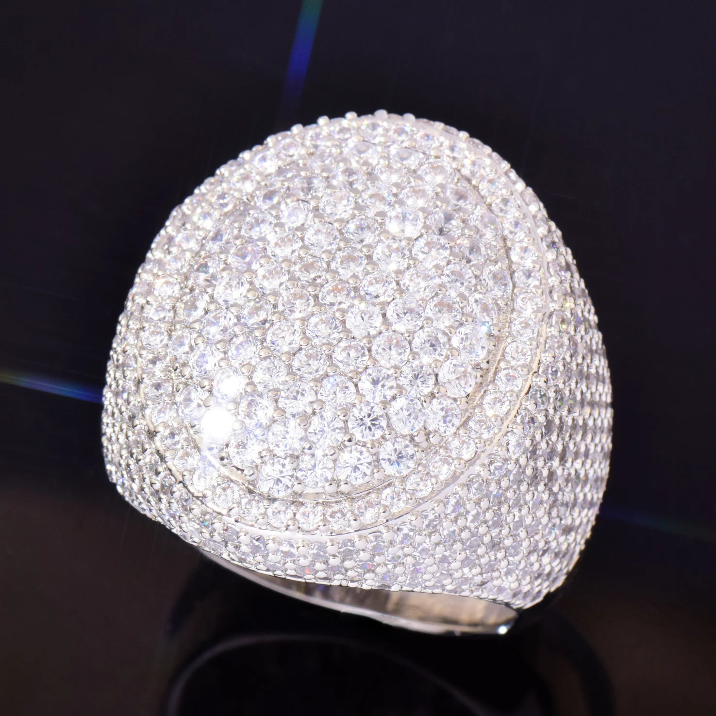CUC Hip Hop Ring Oval All Ice Zircon Fashion Mens Ring 18K Gold Plated Copper Jewelry Gift 250110