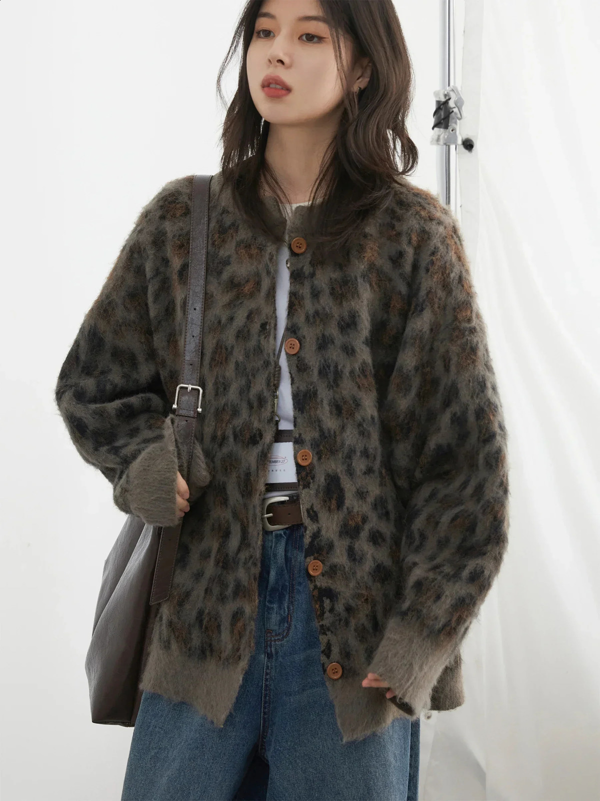 CHIC VEN Women Cardigan Loose Retro Single Breasted Leopard Print Sweater Jacket Female Knitted Jumpers Autumn Winter 250121