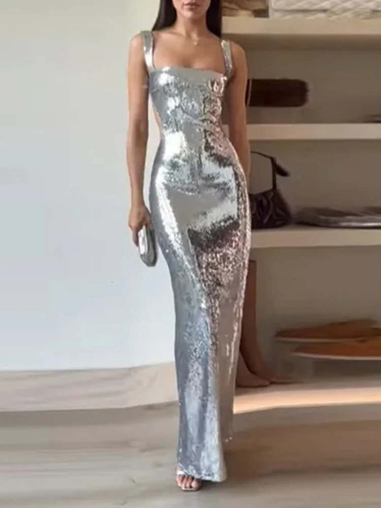 Sexy Sling Backless Silvery Maxi Dress For Women 2024 Fashion High Waist Bodycon Sleeveless Robes Female Evening Party Vestidos 250121