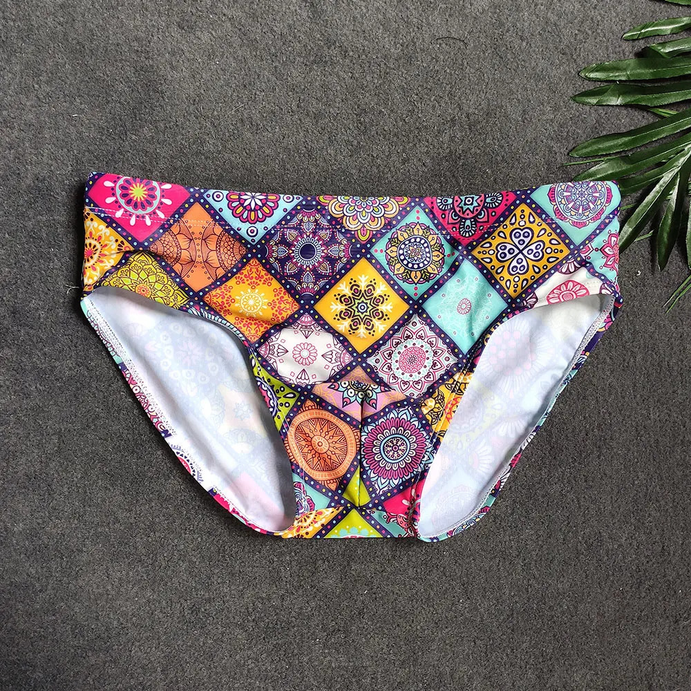 Sexy Mens Swimsuit Printed Briefs Swimwear Male Sexy Swimming Bikini Shorts Men Surf Board Beach Surfing Swim Trunks 250121