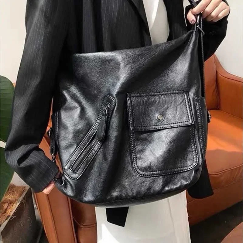 Black Vintage Women Shoulder Bag Plain Motorcycle Messenger Bags er Large Capacity Multi-functional Backpacks 250122