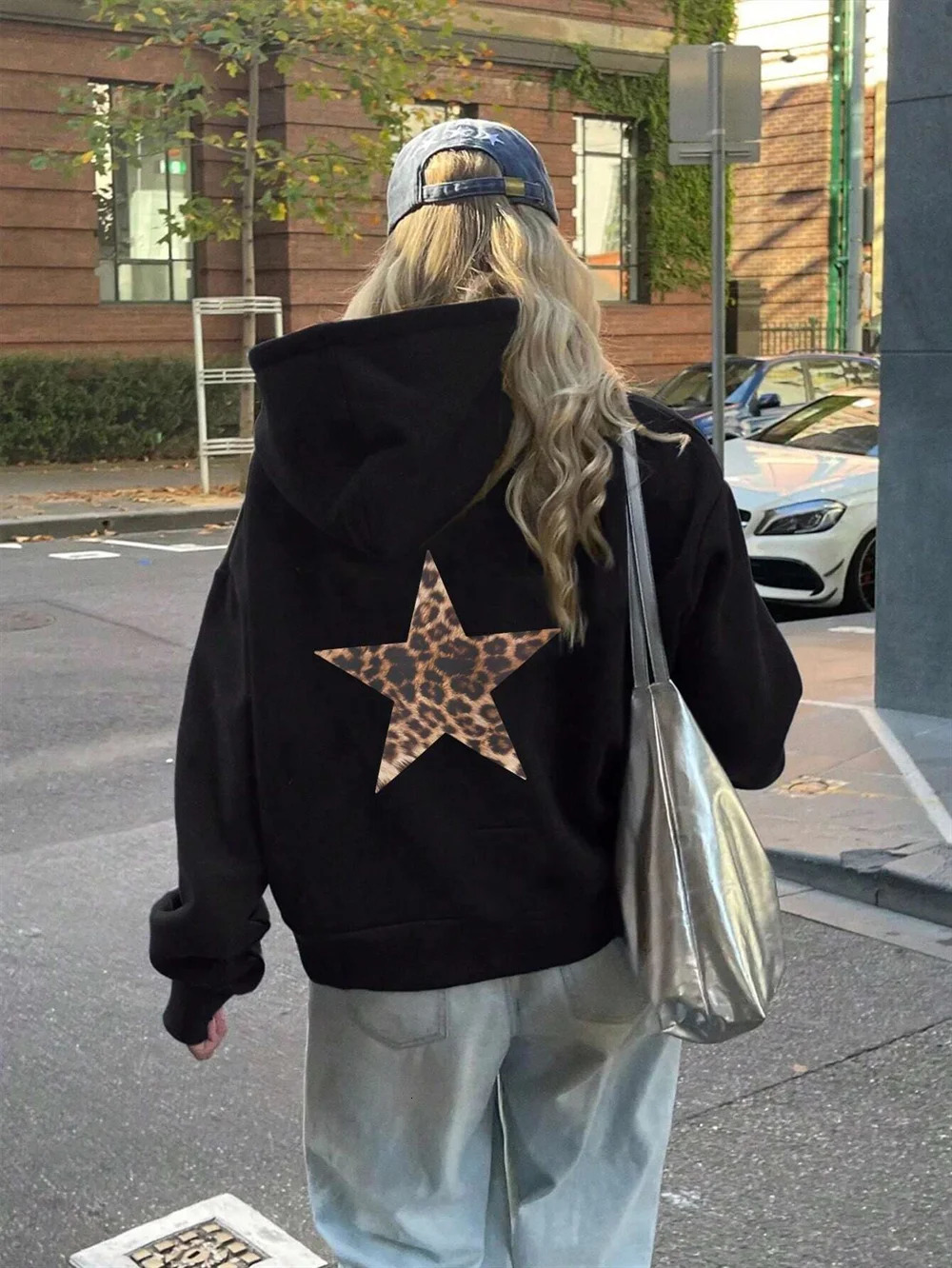 for AutumnWinter 2024 Womens Casual Crew Neck Leopard Print Star Print Loose Fit Sweatshirt Comfortable Hoodie 250107