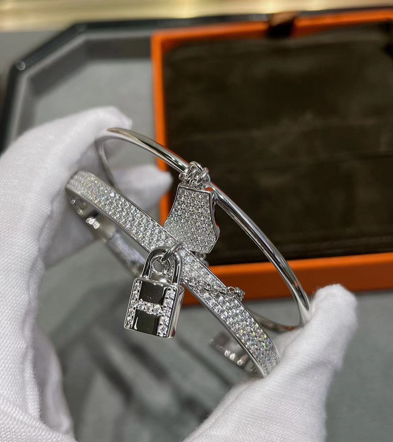 Fashion Bracelets W… - image