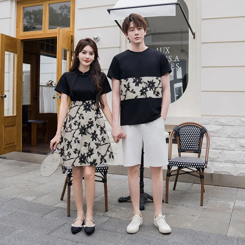 Partner Look CoupleSets Fashion Family Matching Brothers and Sister Clothes Clothing Women Mom Daughter Dress Dad Son T Shirts 250117