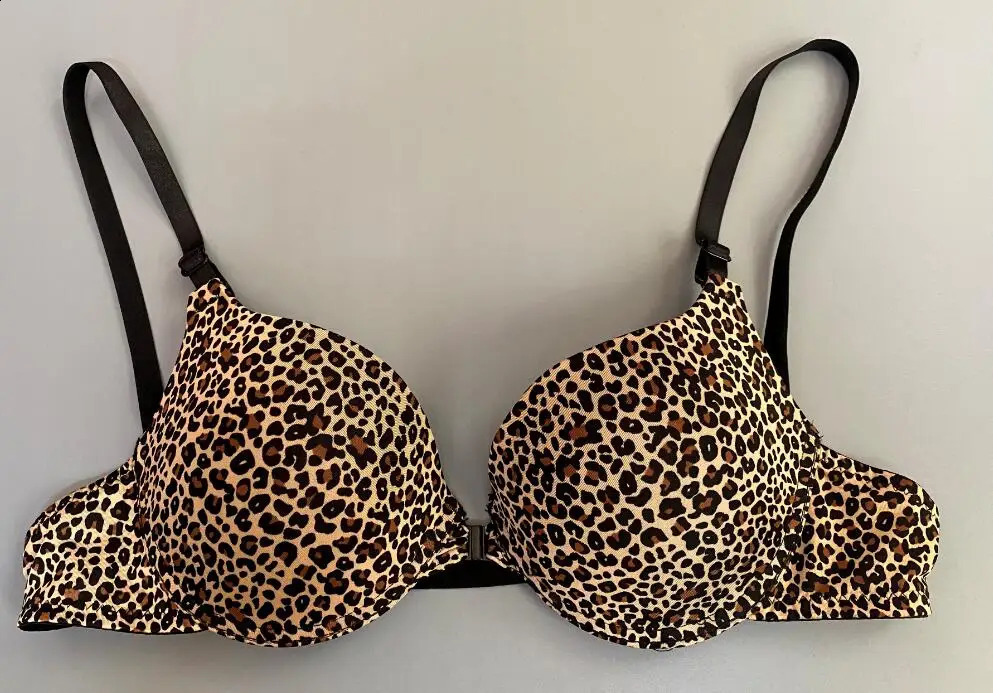 Front CLre Women Bras Gathered Bra Deep V Underwire Ladied Brassiere Lingerie Solid Push Up Backless Intimate Underwear 250122
