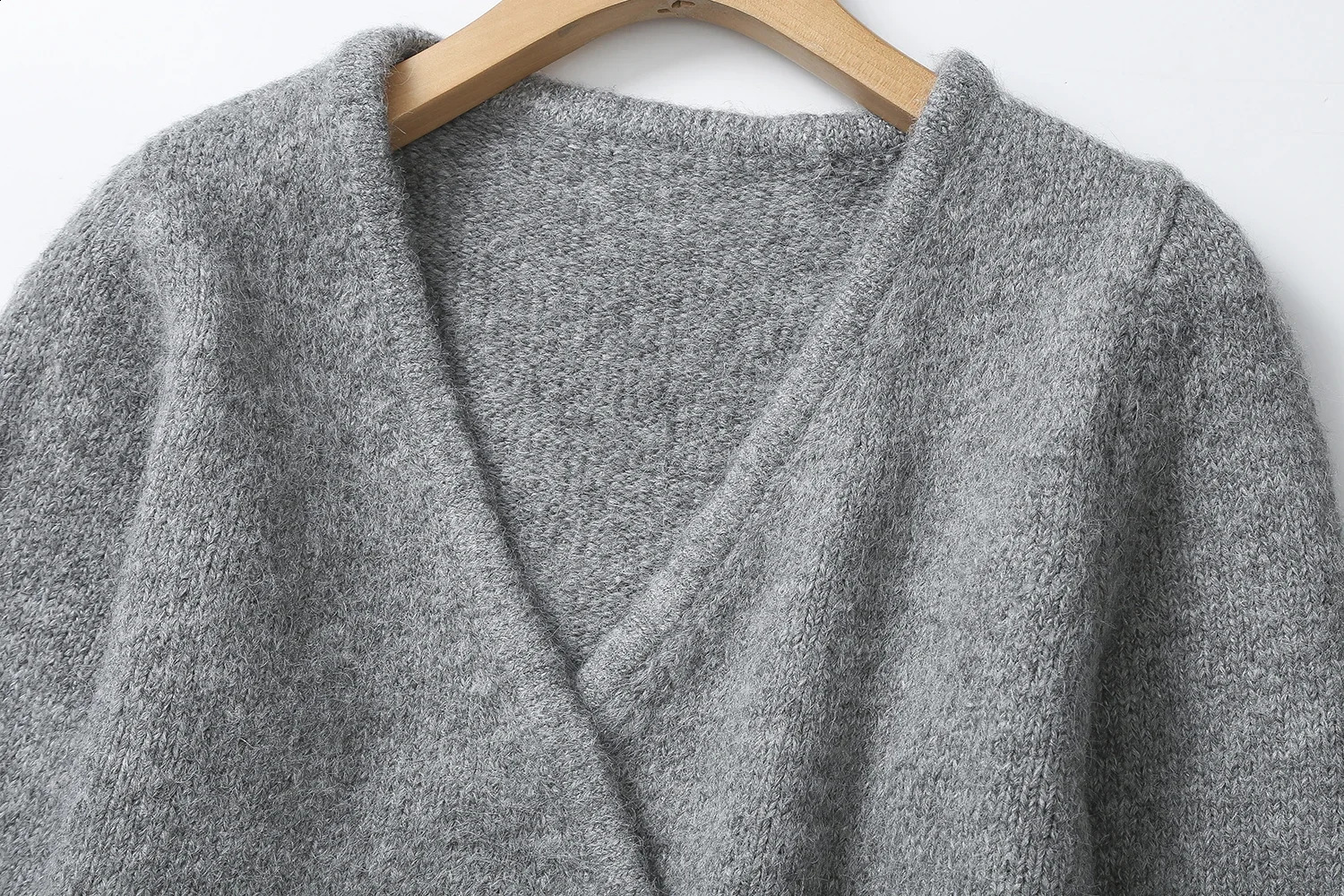 Ethereal massdutt winter style of Womens casual standard version grey wool blend asymmetrical cardigan 250116
