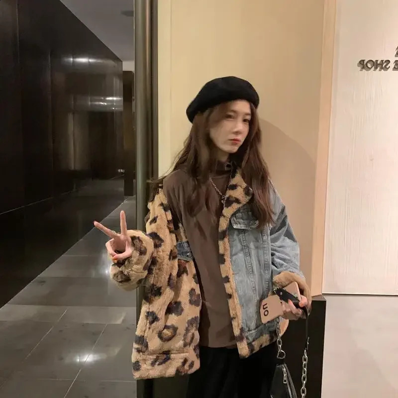 Winter Korean Style Loose Short Versatile Velvet Thick Coat for Women Trendy Cool Fashion Leopard Denim Jacket for Women 250121