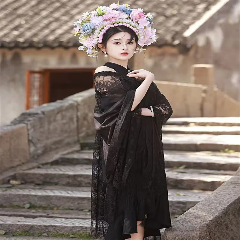 Chinese Style Lace Shawl Wraps for Women Qipao Cheongsam Evening Vintage Hollow Out Thin Cardigan Tassels Tops Officewear Party 250121