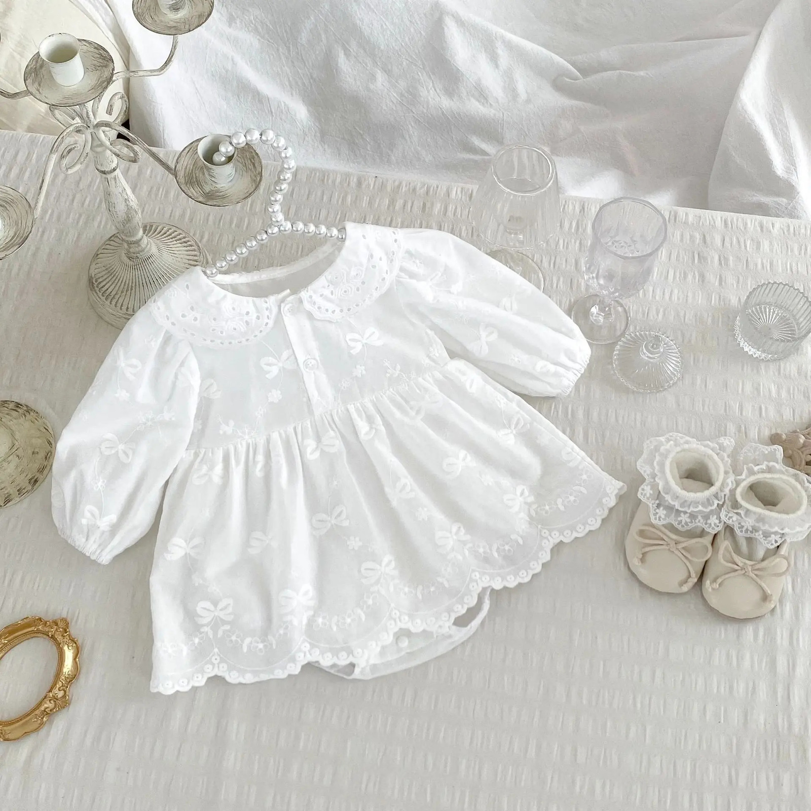 Ins 02 Year Old Baby Girls Autumn Dress Solid Long Sleeve Infant Princess Knotbow Embroidery born Girl 250117