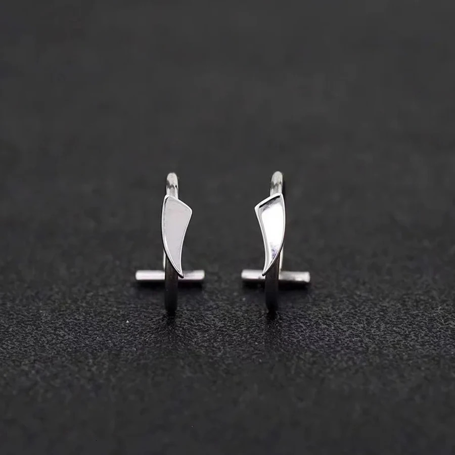 2PCS Trendy 10mm Stainless Steel Punk Clip on Piercing Nose Wrap Lip Rings Unisex Ring Women Men Tusk Body Jewelry 250110