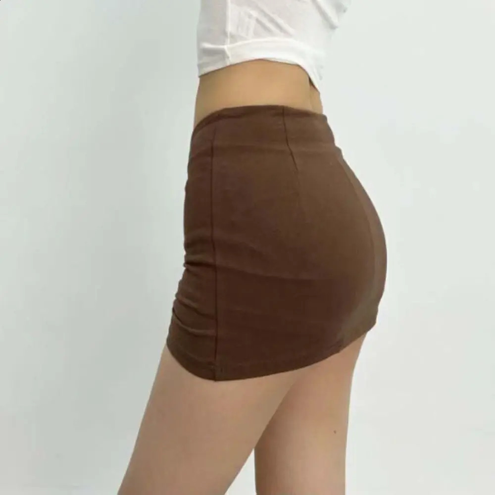Simple Y2K Aline Short Skirt Low Waist Vshaped Mini Skirts Solid Korean Style Spicy Girl Beach 250110
