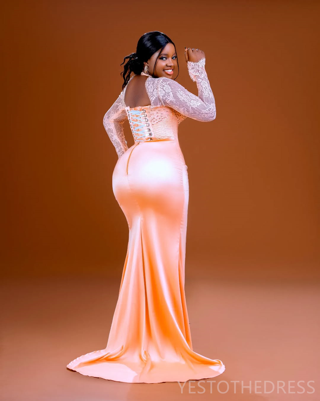2025 Plus Size Aso Ebi Prom Dresses Mermaid Evening Gowns For Black Women Illusion Sheer Neck Long Sleeves Side Split Birthday Dress Second Reception 