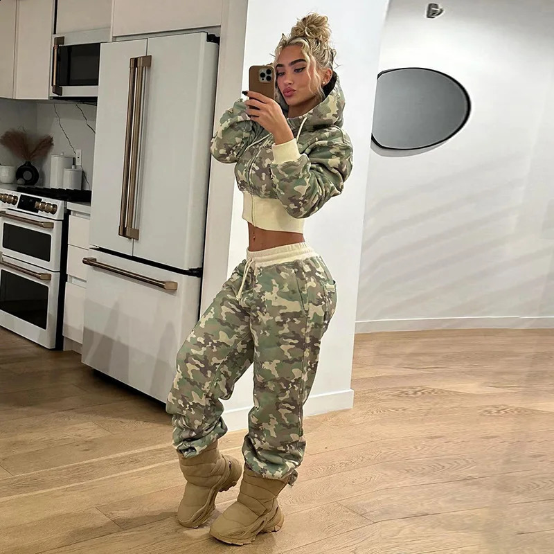 Camouflage Print Loose Casual 2 Piece Set Women Tracksuits Full Sleeve Zipper Hooded Sweatshirts Top Wide Leg Pants Suits 250110