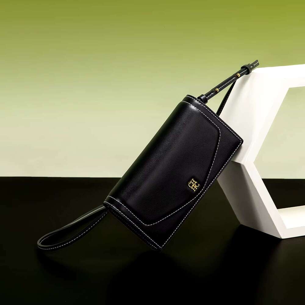 CH Brand Crossbody Elegant Small Sense Women's Going Out With Ladies Bag Letter Design Fashion Leather
