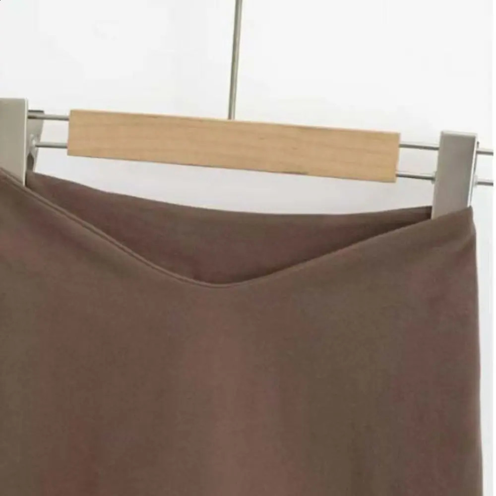 Simple Y2K Aline Short Skirt Low Waist Vshaped Mini Skirts Solid Korean Style Spicy Girl Beach 250110