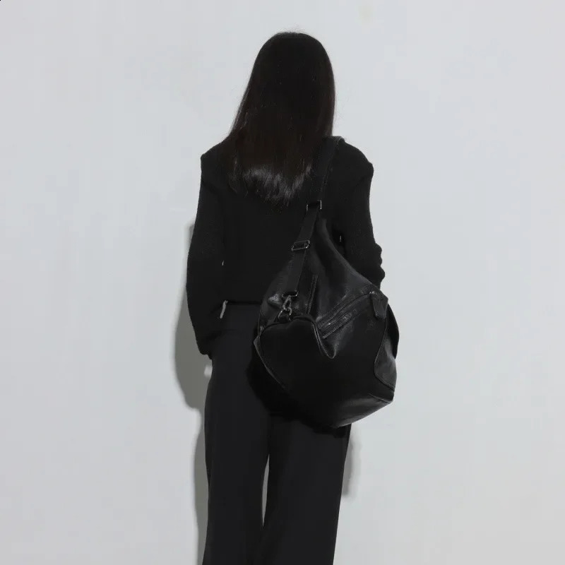 Black Vintage Women Shoulder Bag Plain Motorcycle Messenger Bags er Large Capacity Multi-functional Backpacks 250122