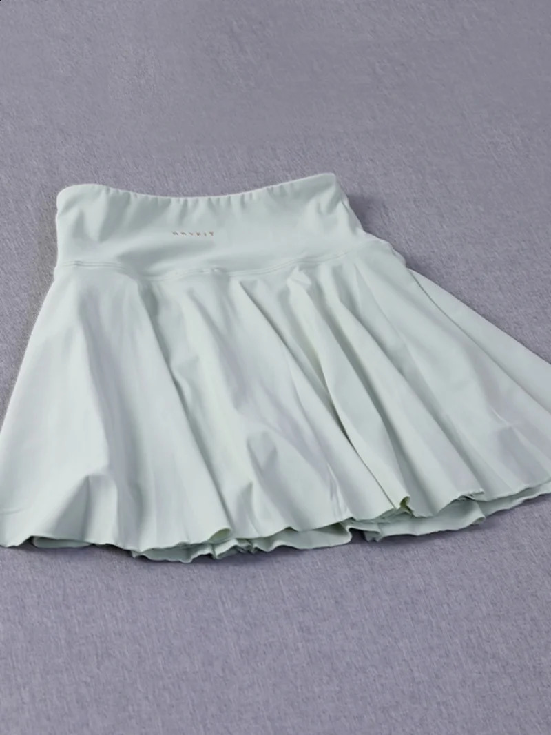 Yoga Wear Athletic Skorts Running Workout Sports Skirts High Waisted Pleated Tennis Skirt for Women 250110