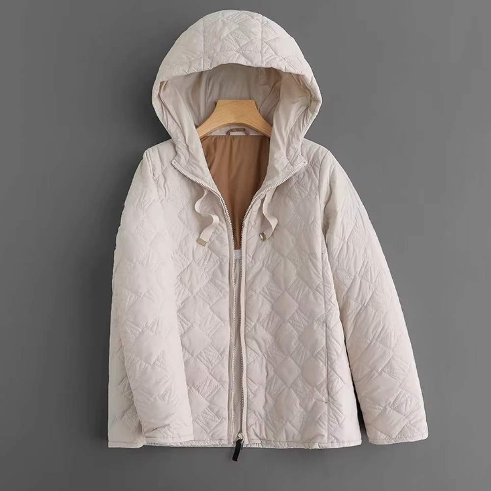 Light Jacket Women's Short White Duck Down Coat Fashion Big Brand 2024 New Winter American Spring Hooded Plaid