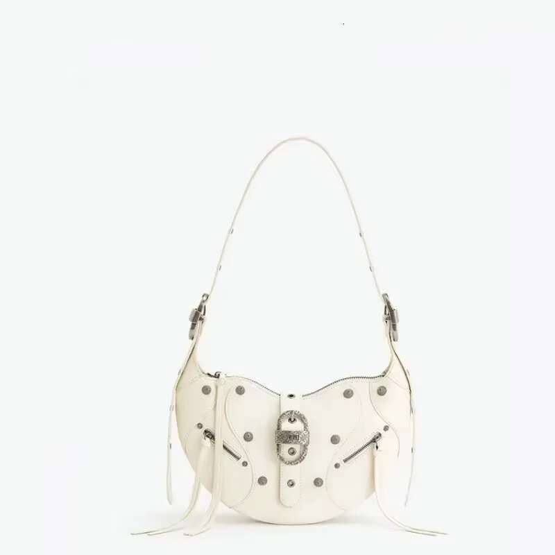 Elegant Large Capacity Oil Wax Leather Women's Crossbody Brand Design Rivet Motorcycle Trend Punk Style Shoulder Bag